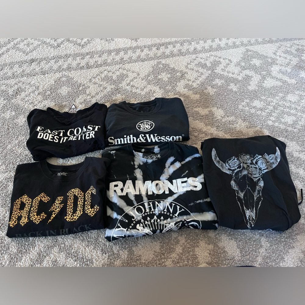 5 Hot Topic Goth Punk Skater Y2K Grunge dye T Shirt Cropped s Black Moon AC/DC.